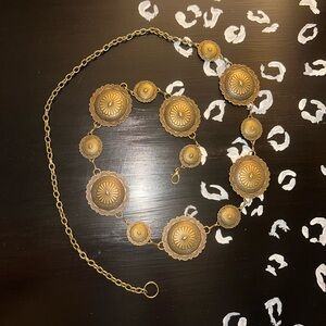 Gold vintage y2k belt